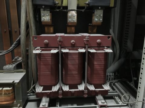 Reactores y condensadores BT/MT